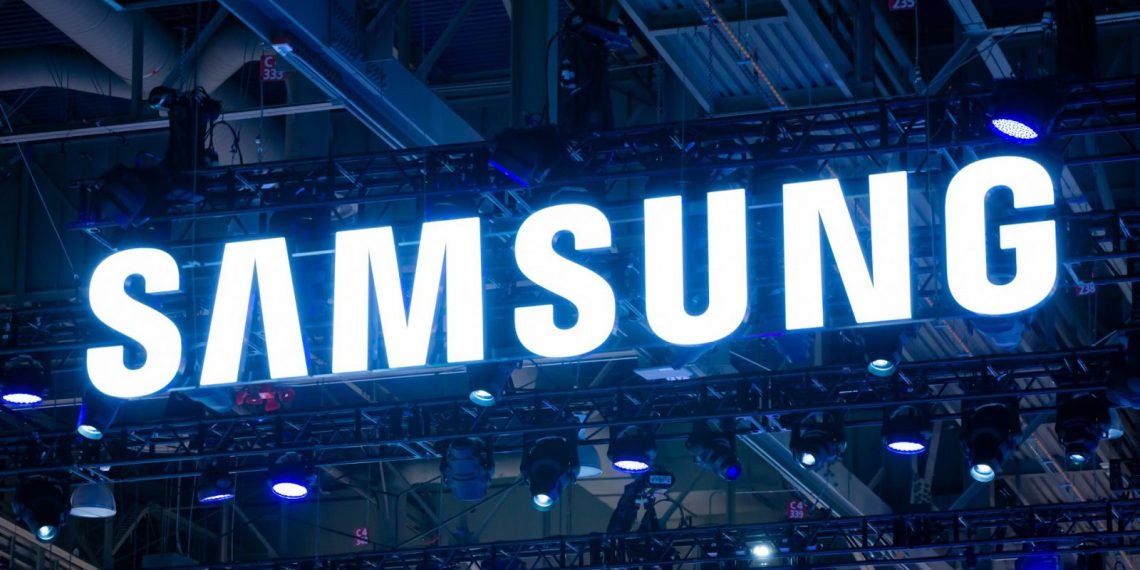 Samsung Faces Design Shift Amid Market Share Decline