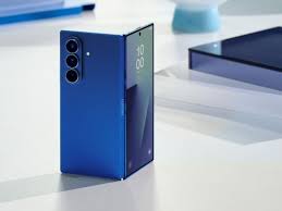 Samsung Galaxy Z Fold8 backplate material