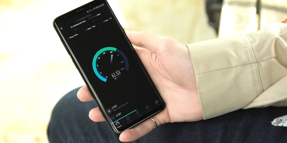 Galaxy Network Speed Indicator Finally Arrives in One UI 9